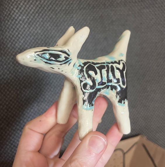 little doggy sculpture